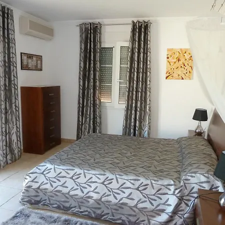 בקתה Chalet Anies